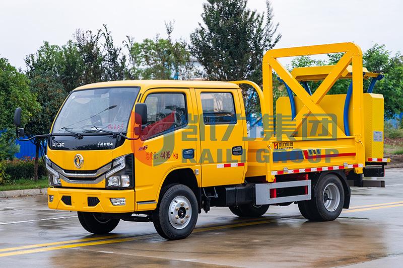 东风小多利卡双排座防撞车