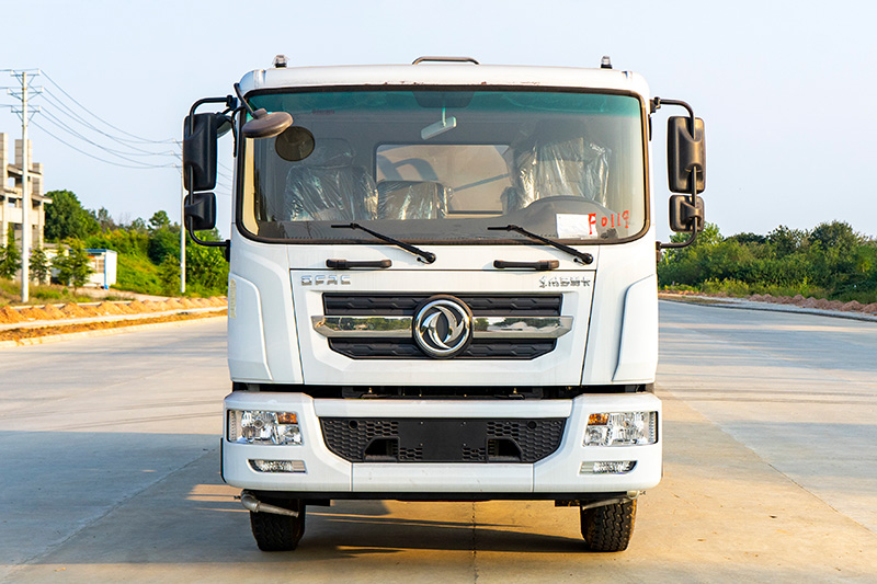 东风D9消防洒水车12方