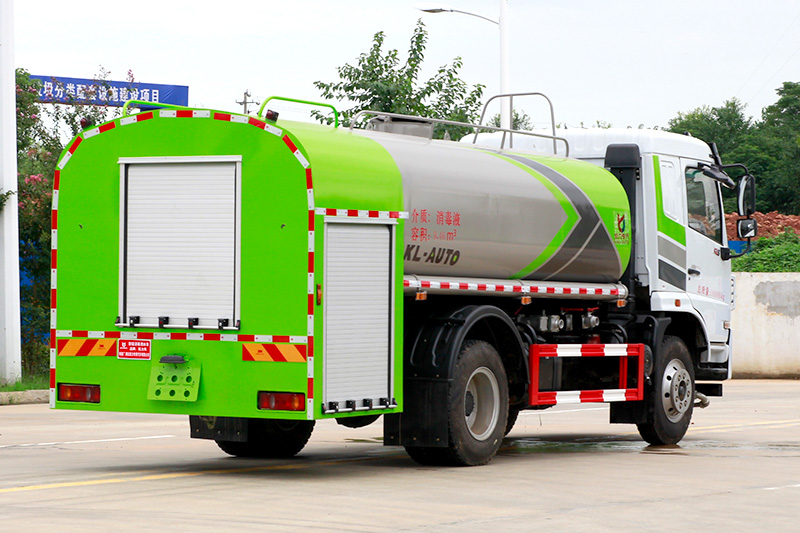 华神消防洒水车11方