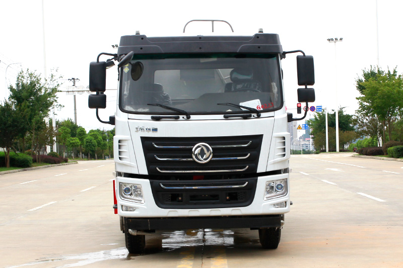 华神消防洒水车11方