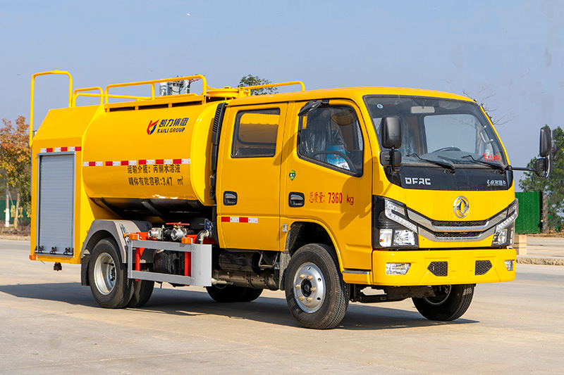 东风小多利卡双排消防洒水车4.2方