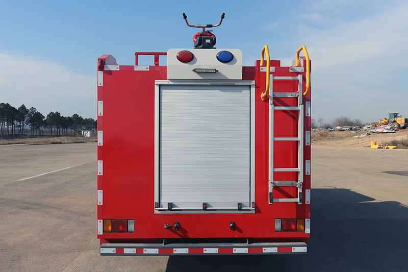 五十铃泡沫消防车4方（内藏）