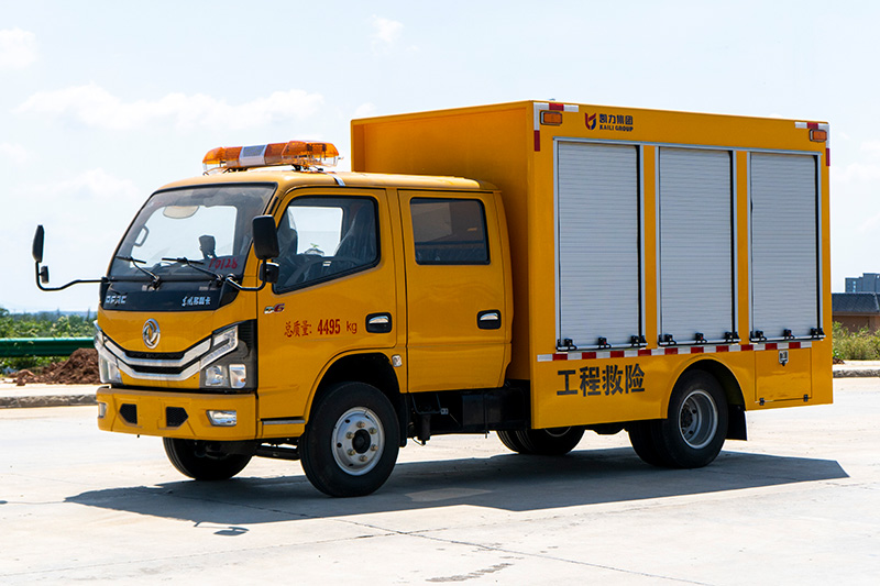 小多利卡双排救险车500方每时/1000方每时