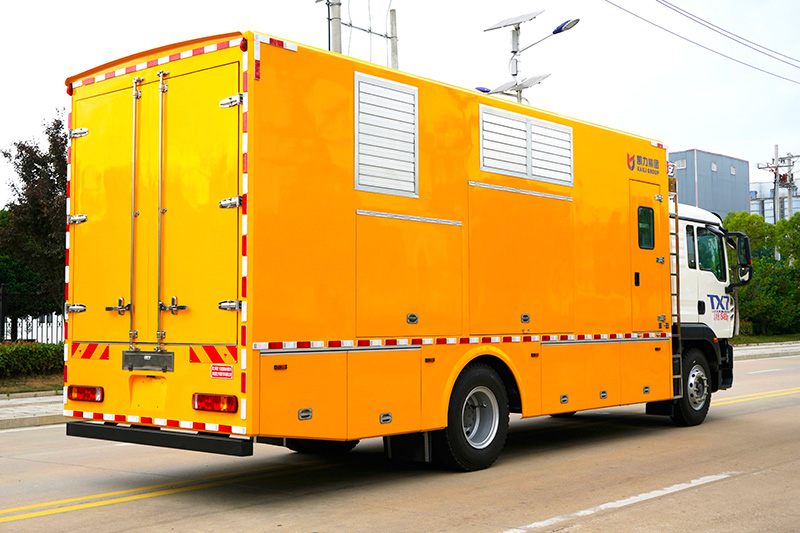 重汽豪沃F0188大流量排水抢险车4000方每时